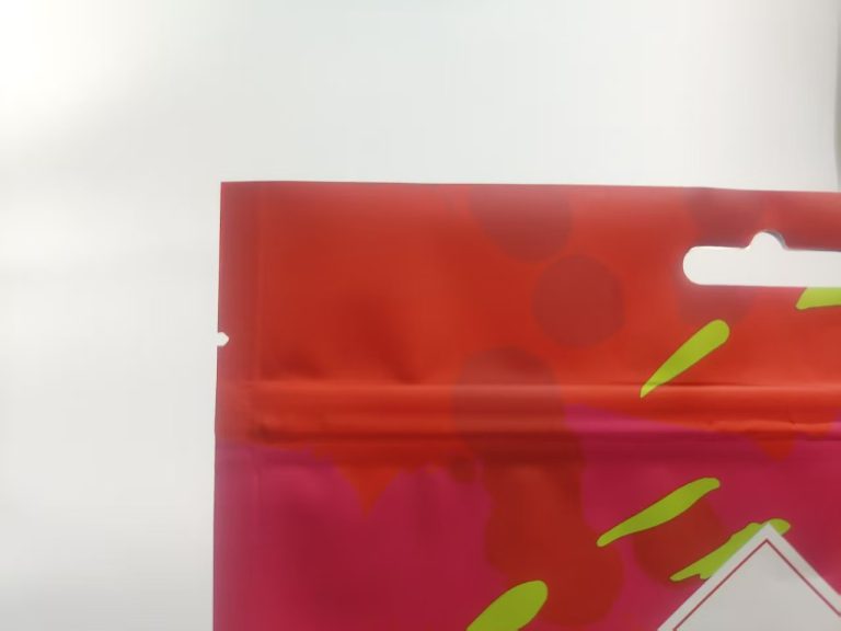 Resealable Aluminum Foil Lined Zipper Bags for Cookies and Pastries Crunch Preserving Moisture Proof Food Packaging 5