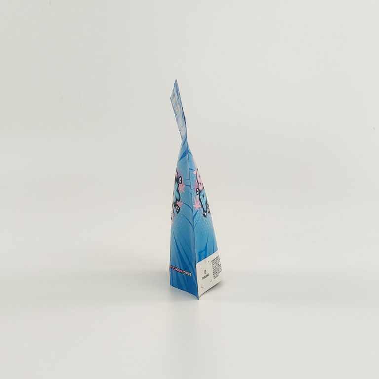 3.5g Mylar stand up pouch is custom printed with aluminum foil construction and includes a secure plastic zipper5