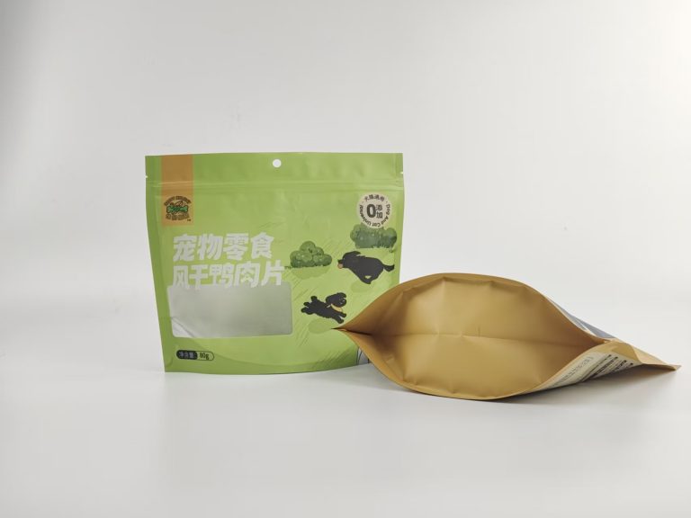 Resealable Zipper Stand Up Pouch for Pet Treats Clear Window Suitable for Dogs and Cats 4