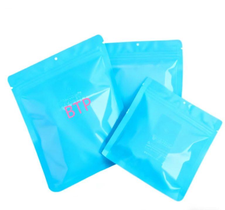 Custom Printed Opaque Three Side Seal Zipper Bags Food Grade Packaging Perfect for Pastries and Cookies 2