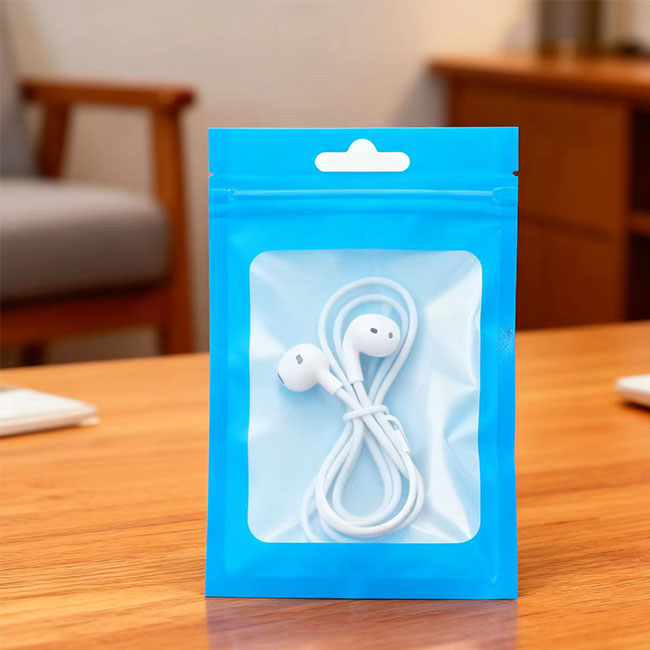 Custom Mylar Digital Printed Plastic Packaging Window Hang Hole Ziplock Bag5
