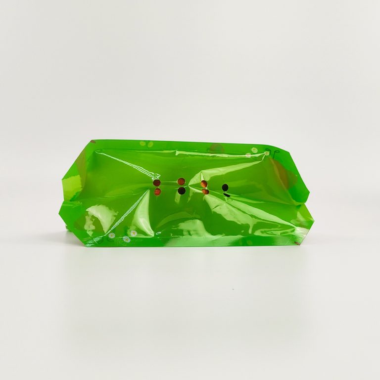 Custom Hole punching design fruit plastic packaging zip lock stand up pouch4