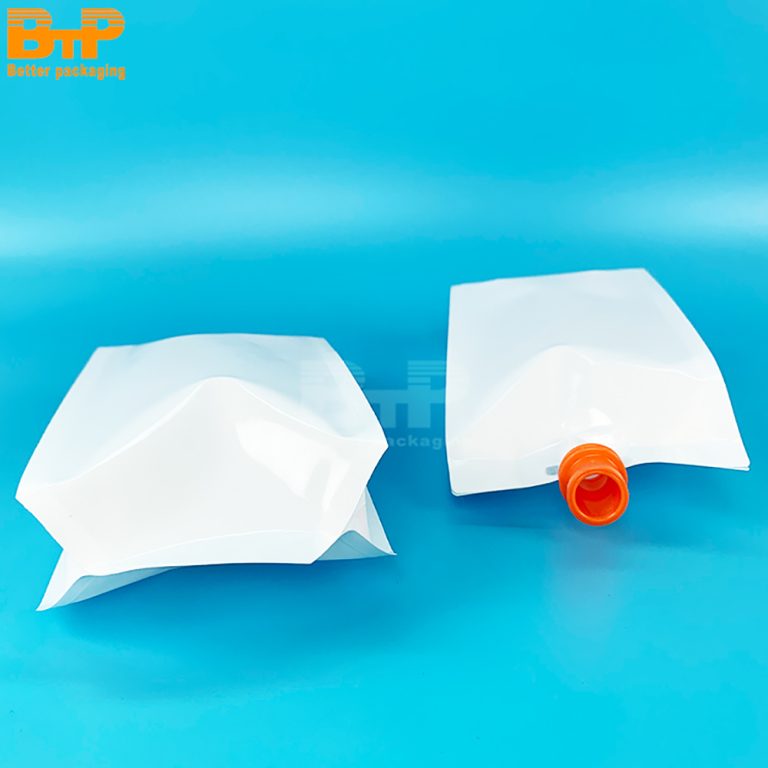 Custom Printed Food Packaging Aluminum Foil Stand up Spout Juice Plastic Bag 4