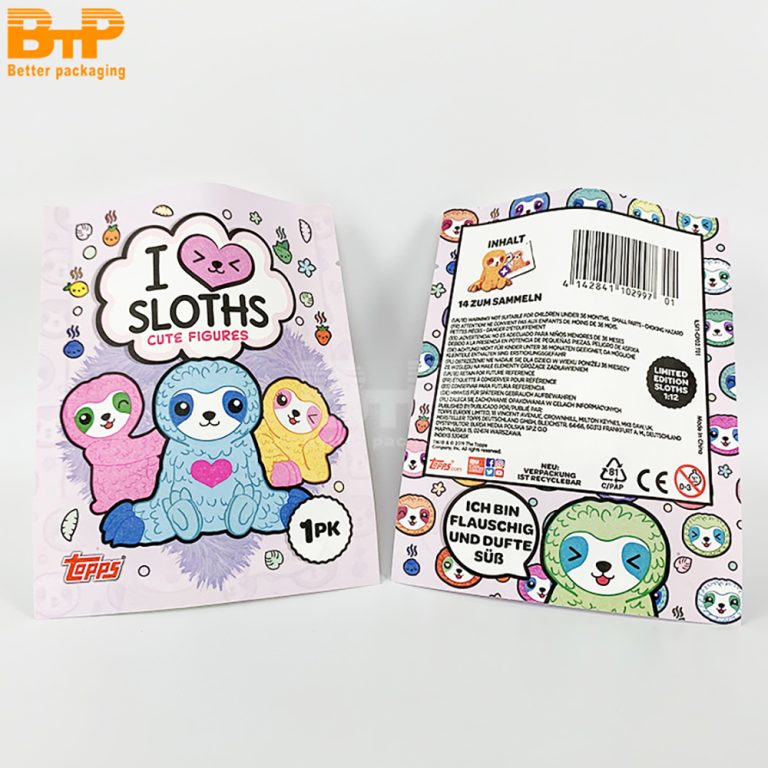Custom Printed Kraft Paper Three side sealed Packaging Bag Colorful Cute Hangable Durable For Toy Retail3