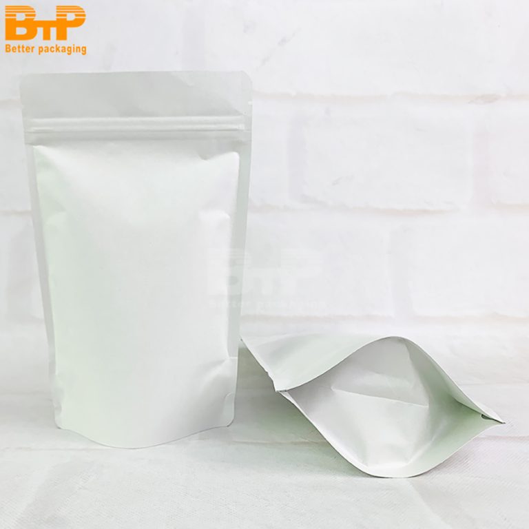 White Kraft Paper Stand Up Pouch Resealable Durable Eco Friendly For ECommerce Packaging5