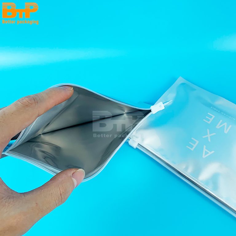 Customized zipper aluminum foil pouch Thick Plastic Zipper Pouch Tear Resistant for Long Term Reuse 4